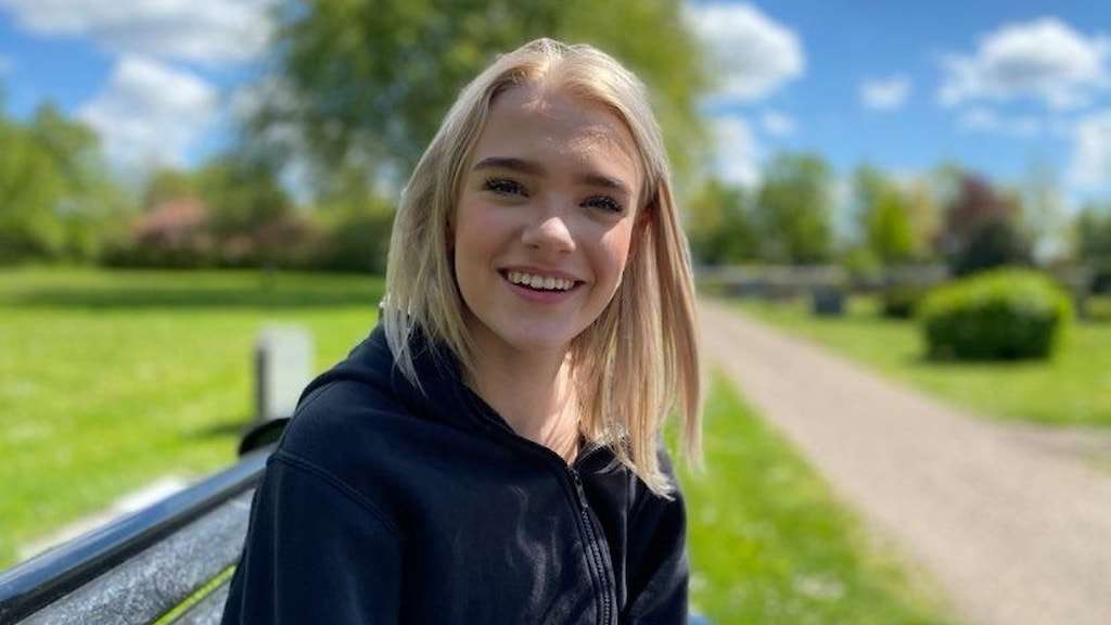 Ella Tiritiello Född