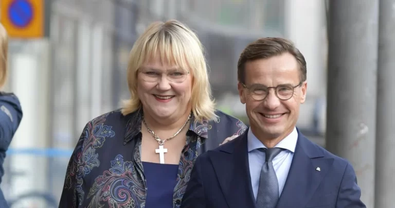 Ulf Kristersson Barn Adopterade
