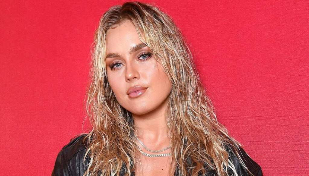 Angelica Blick Pojkvän