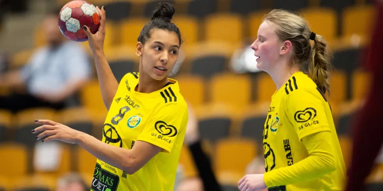 Jamina Roberts Lämnar Sävehof